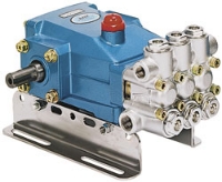 Picture of Plunger Pump: High Temp., Run Dry Feature, MAX 5.2 GPM, 3000 PSI, 1750 RPM, 1/2" Inlet, 3/8" Outlet, 20mm Shaft