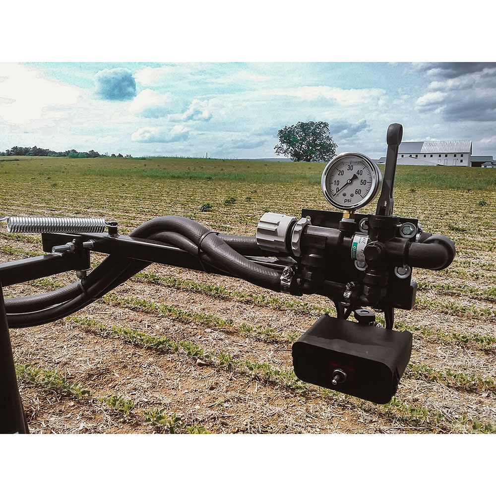 Picture of UTV Skid Sprayer, Centrifugal Pump, Manual TeeJet Shut-off Valves, 4HP Honda GX120 Engine, 100 Gallon, Swing Away Control Arm